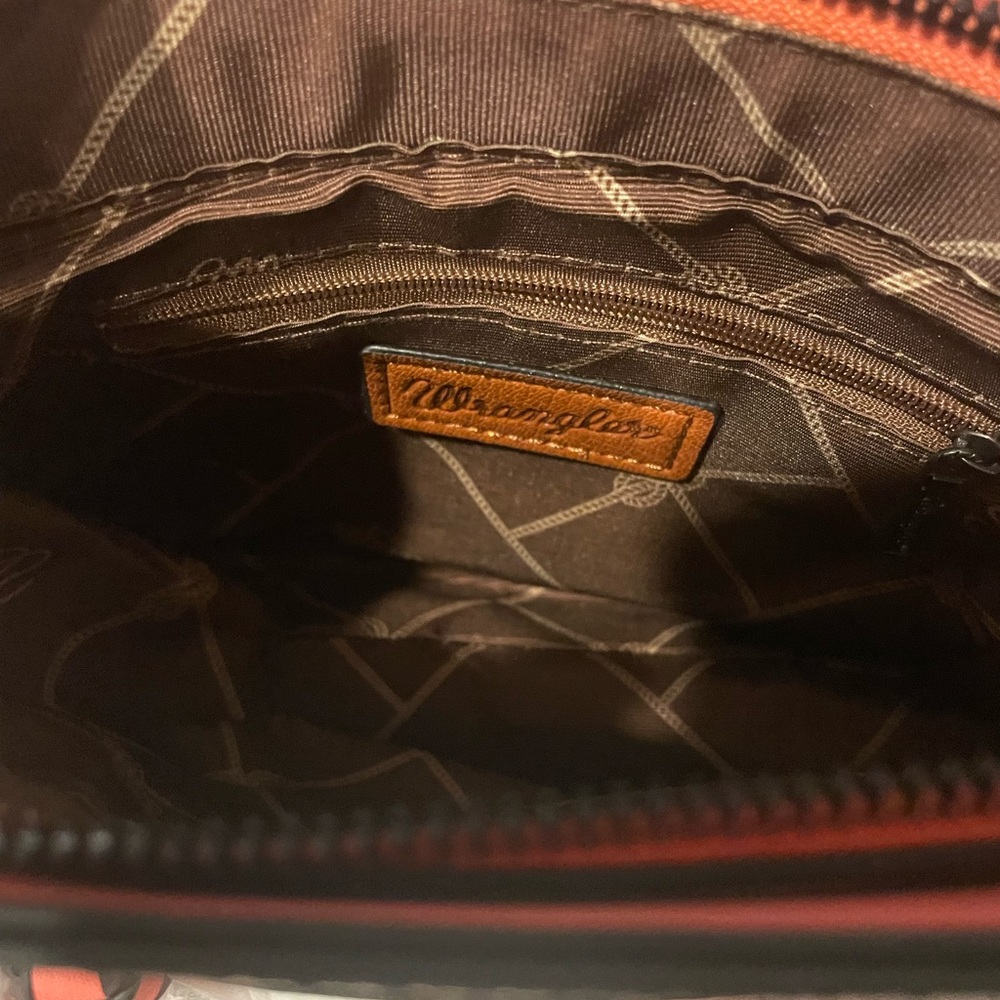 Wrangler Two-Tone Pink Crossbody Bag - Picture 3 of 4